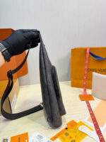 LOUIS VUITTON CHEST BAG - Image 2
