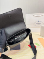 PRADA FLAP MESSENGER BAG - Image 3