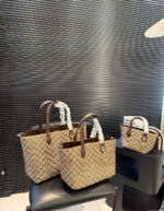GUCCI MONOGRAM TOTE BAG