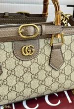 GUCCI DIANA BAG - Image 2