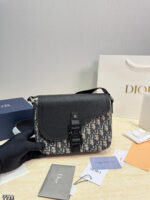 DIOR MESSENGER SADDLE BAG