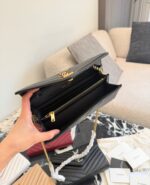 YSL CAVIAR ENVELOPE BAG - Image 3