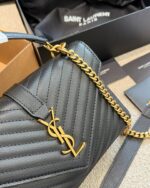 YSL MESSENGER BAG - Image 4