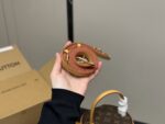 LOUIS VUITTON CANNES BUCKET BAG - Image 3