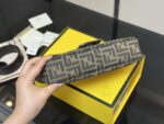 FENDI BAGUETTE BAG - Image 3