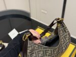 FENDI MOON HORN BAG - Image 3