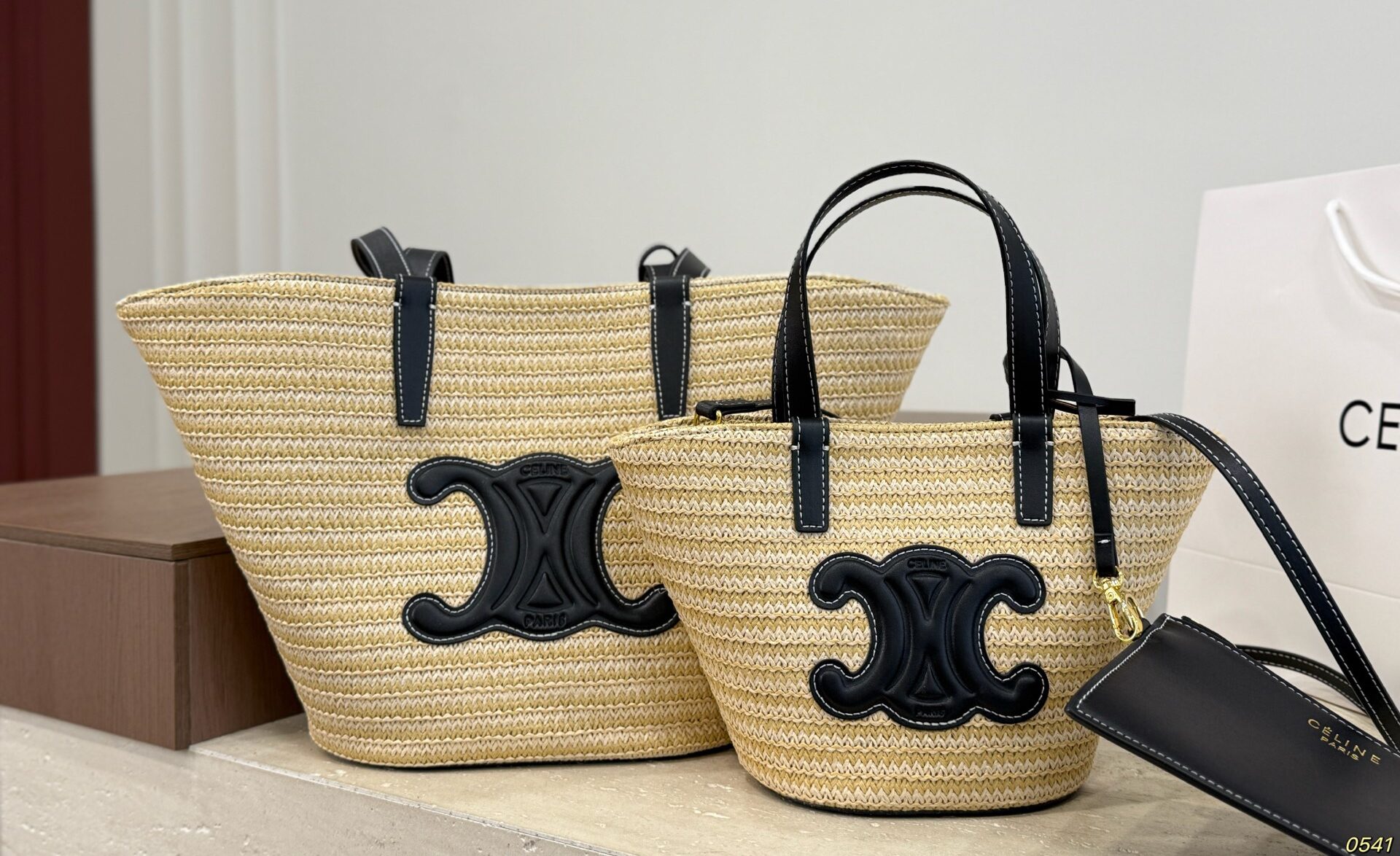 i1775915538928_9748_0_0 CELINE BEACH TOTE BAG - Image 1