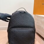 LOUIS VUITTON DISCOVERY BACKPACK