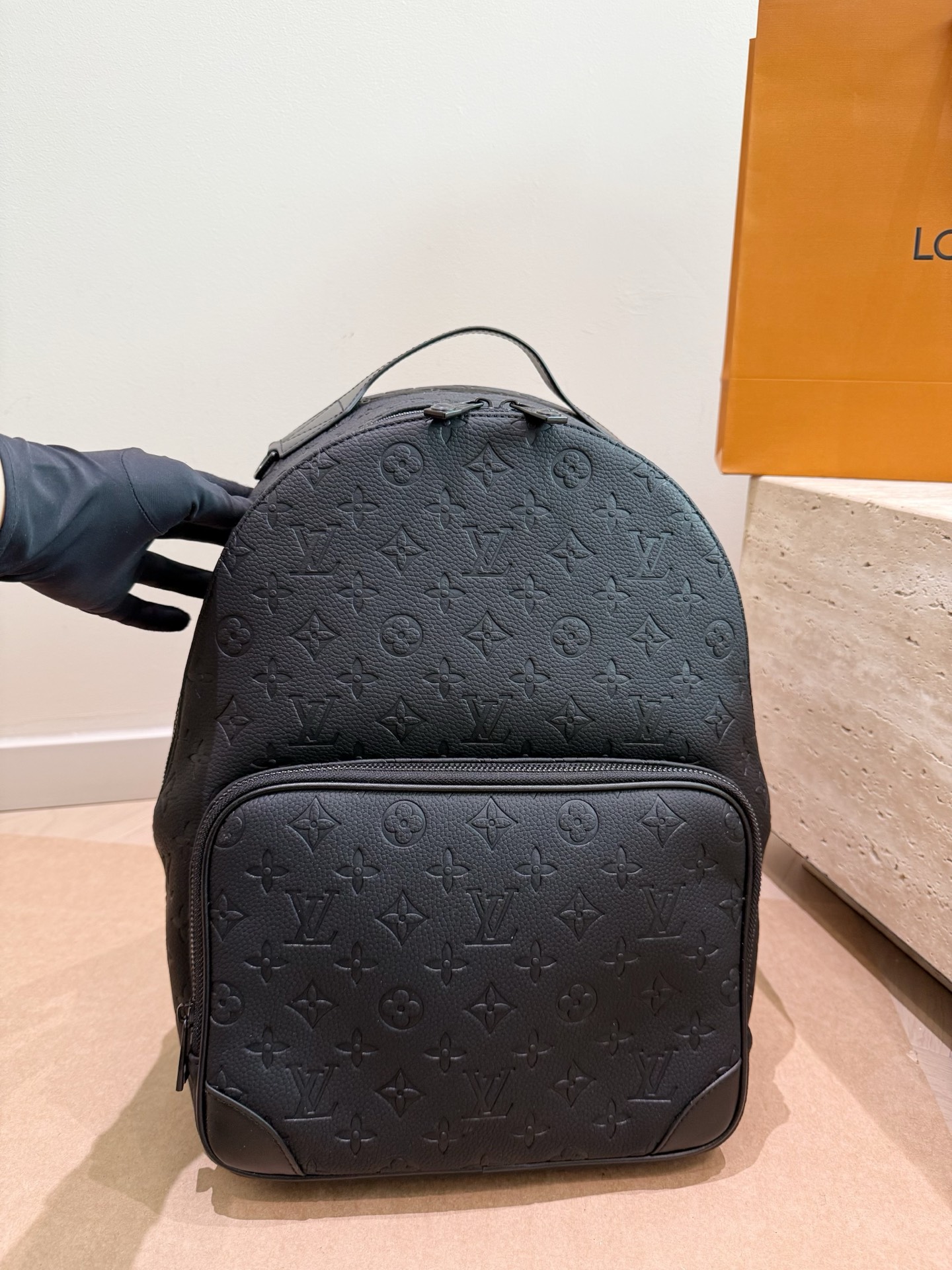 i1775984565881_8174_0_0 LOUIS VUITTON DISCOVERY BACKPACK - Image 1