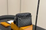 LOUIS VUITTON TRIO MESSENGER BAG