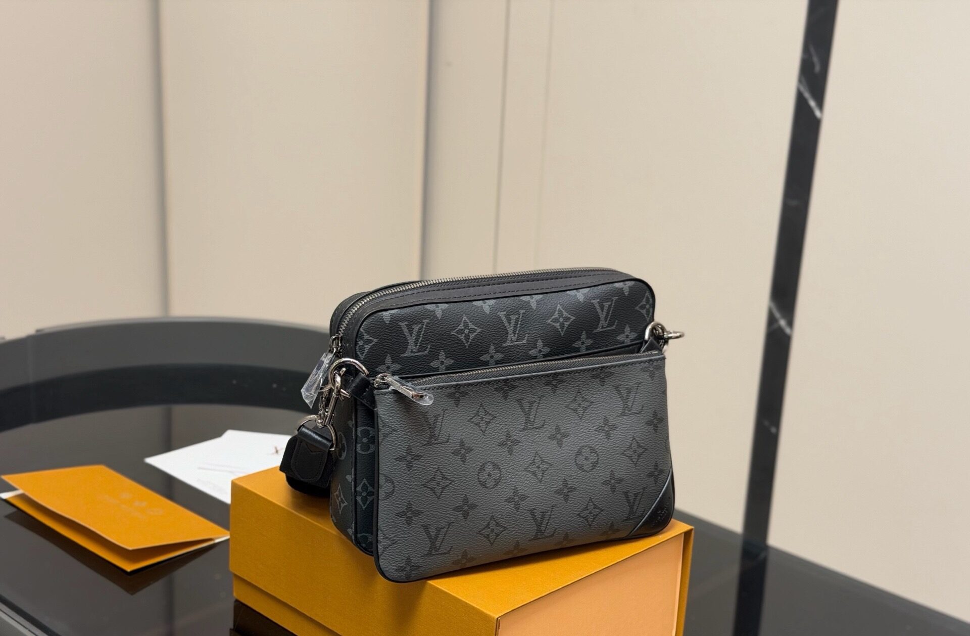 i1776052673131_55_0_0 LOUIS VUITTON TRIO MESSENGER BAG - Image 1