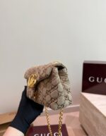 GUCCI SOFT MARMONT CHAIN BAG - Image 2